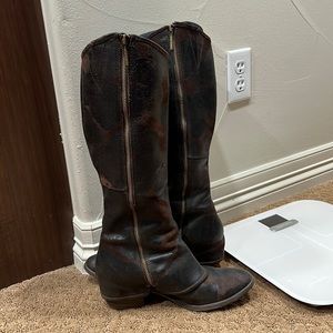 Donald Pliner knee high boots, size 8, Distressed Brown